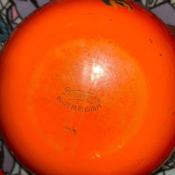 Descoware Belgium Enamel Cast Iron Bean Pot - Picture 4 of 6